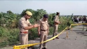 संदिग्ध परिस्थितियों में मिला अज्ञात युवक का शव,खूनी संघर्ष में हत्या की लग रही आशंका