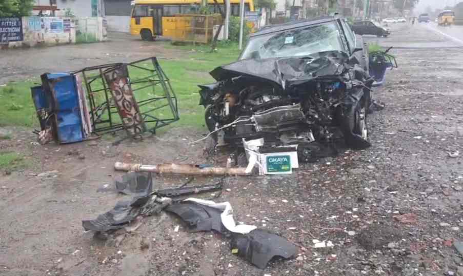 रुद्रपुर: नैनीताल हाईवे पर दर्दनाक सड़क हादसा, गर्भवती महिला समेत चार की मौत..