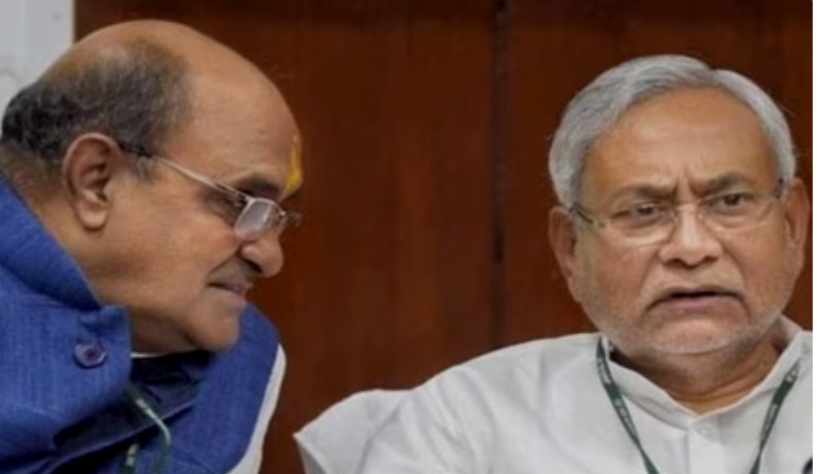 जेडीयू को झटका: राजनीतिक विशेषज्ञ राष्ट्रीय प्रवक्ता त्यागी ने दिया इस्तीफा