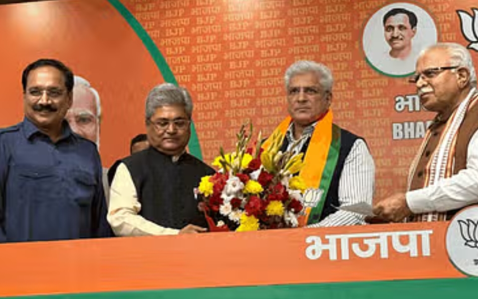 AAP के गहलोत बीजेपी में शामिल..